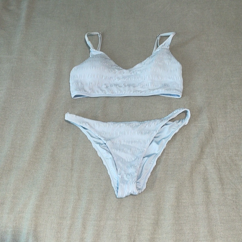 O'Neill Light Blue Bikini. Size: Medium